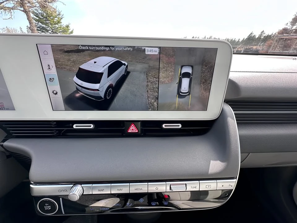 2023 Hyundai Ioniq 5 - Image 16 of 20