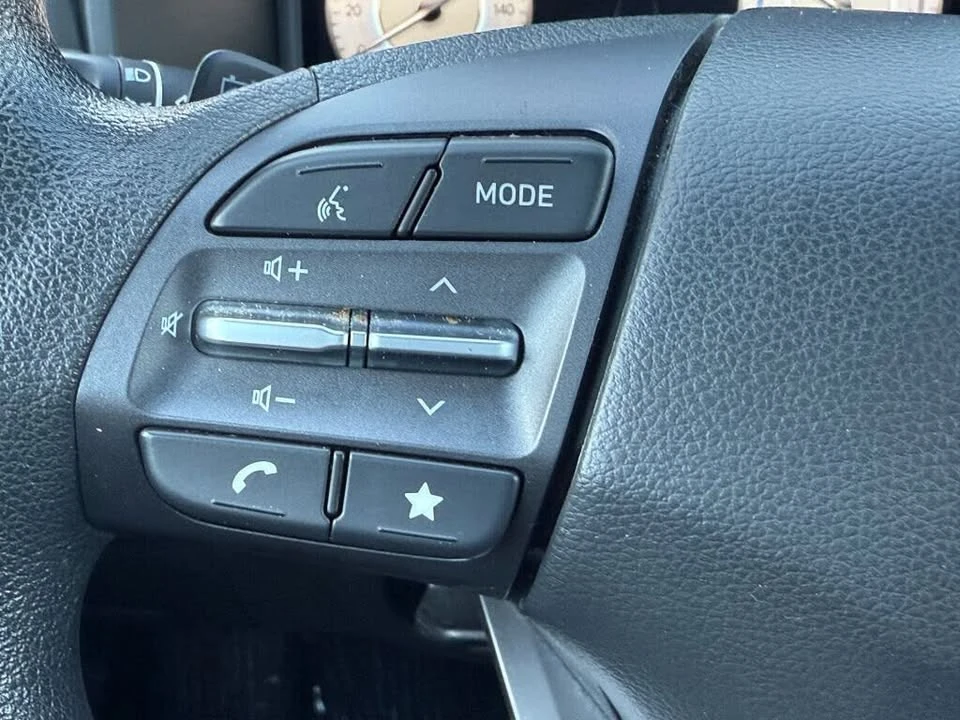 2023 Hyundai Kona - Image 17 of 20