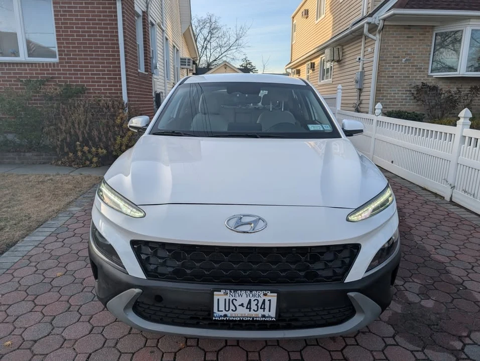 2023 Hyundai Kona - Image 5 of 18