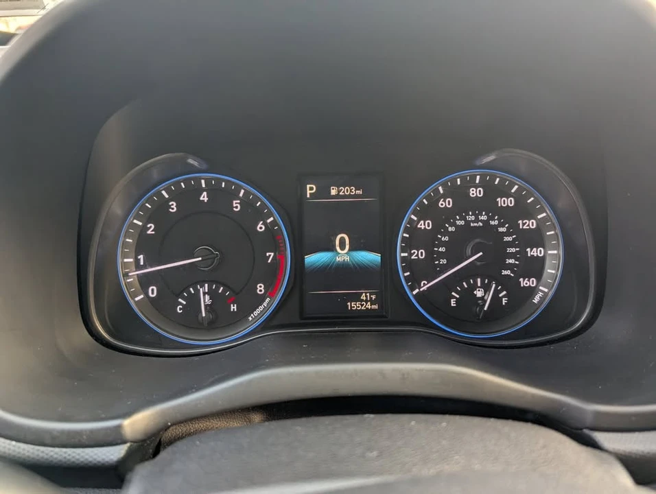 2023 Hyundai Kona - Image 16 of 18
