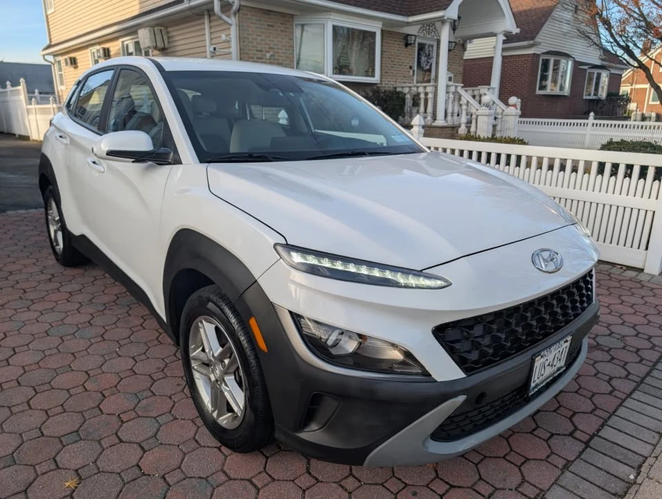 2023 Hyundai Kona - Image 6 of 18