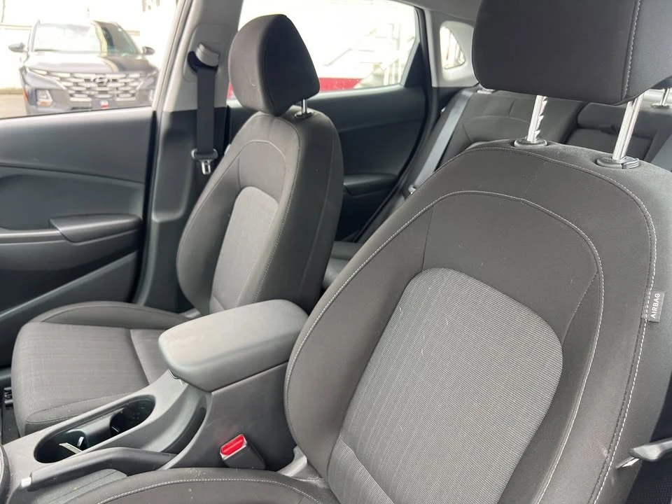 2023 Hyundai Kona - Image 8 of 11