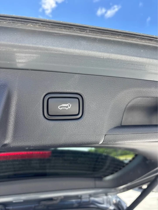 2023 Hyundai Palisade - Image 15 of 16