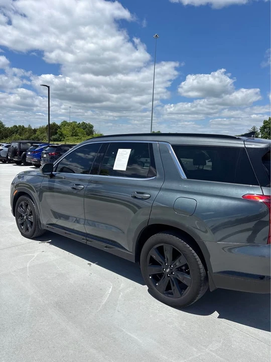 2023 Hyundai Palisade - Image 3 of 16
