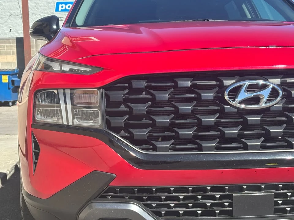 2023 Hyundai Santa Fe - Image 2 of 19