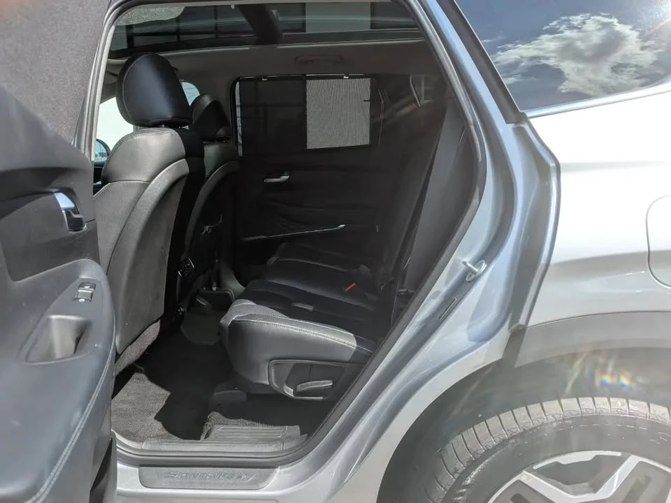 2023 Hyundai Santa Fe - Image 15 of 17