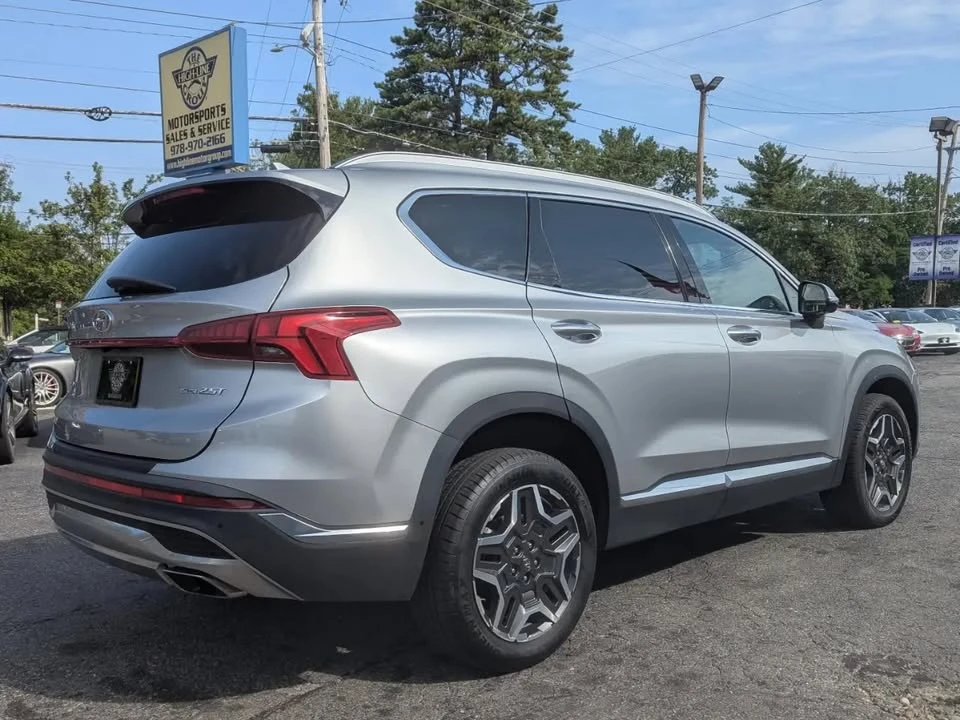 2023 Hyundai Santa Fe - Image 7 of 17