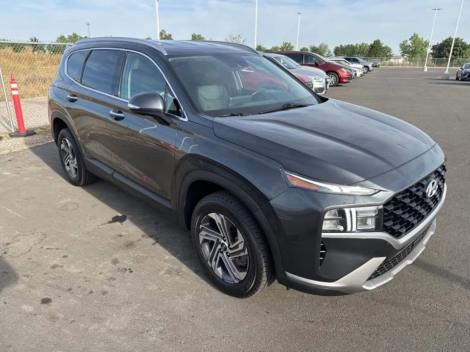 2023 Hyundai Santa Fe - Image 2 of 6