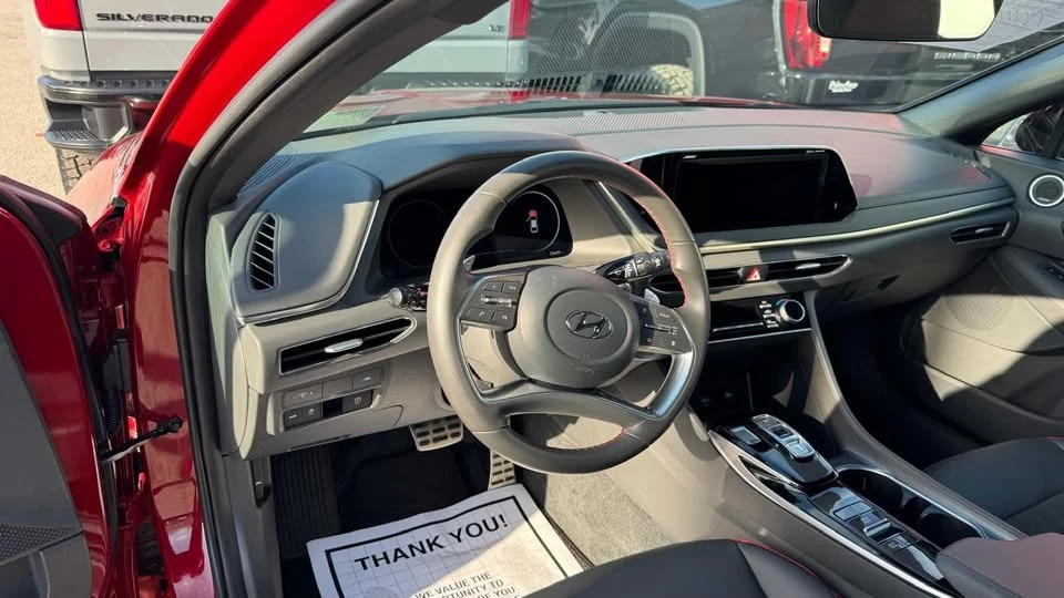 2023 Hyundai Sonata - Image 4 of 5