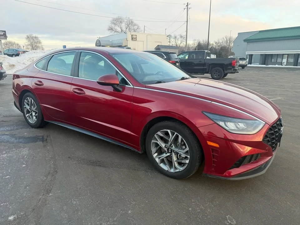 2023 Hyundai Sonata - Image 10 of 20