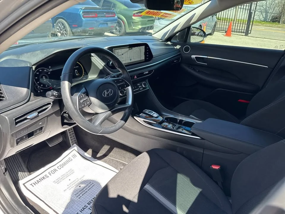 2023 Hyundai Sonata - Image 9 of 18
