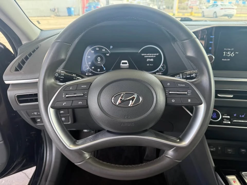 2023 Hyundai Sonata - Image 11 of 16