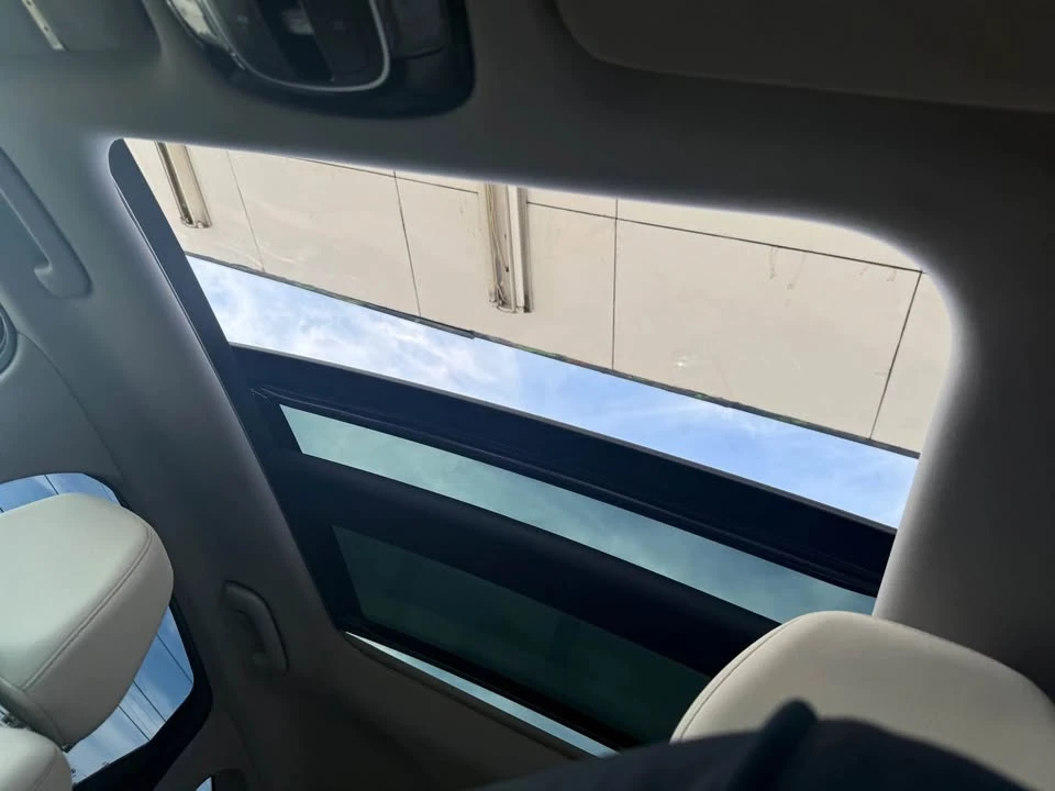 2023 Hyundai Sonata - Image 10 of 16