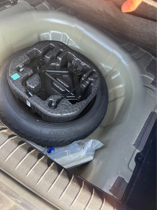 2023 Hyundai Sonata - Image 10 of 13