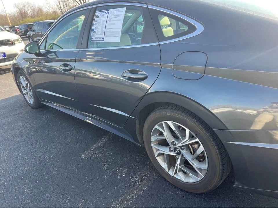 2023 Hyundai Sonata - Image 8 of 13