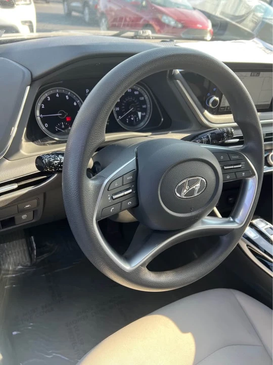 2023 Hyundai Sonata - Image 5 of 13