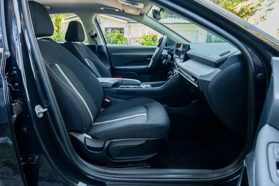 2023 Hyundai Sonata - Image 13 of 15
