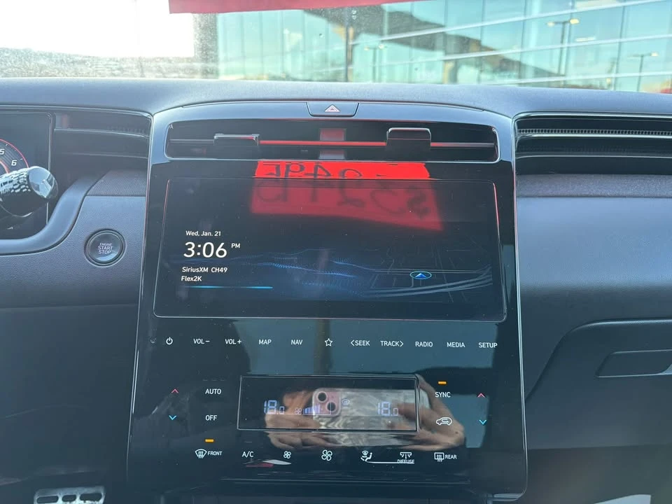 2023 Hyundai Tucson - Image 16 of 19