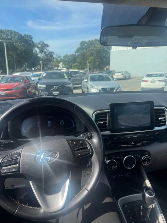 2023 Hyundai Venue - Image 8 of 8