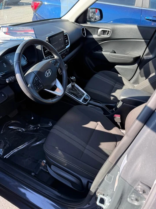 2023 Hyundai Venue - Image 3 of 11