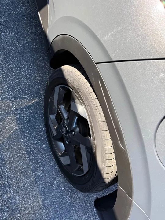 2023 Hyundai Venue - Image 6 of 11