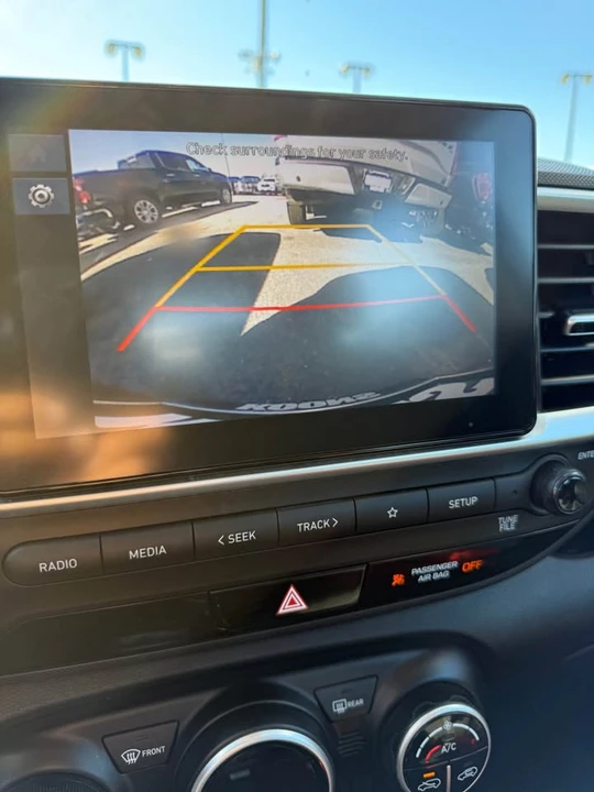 2023 Hyundai Venue - Image 8 of 11