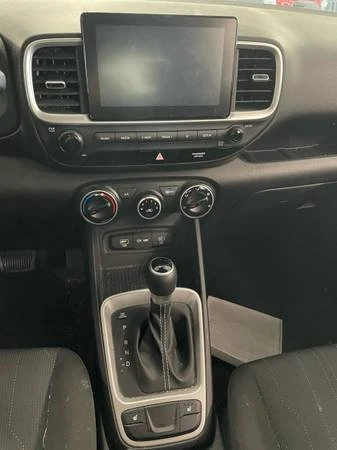 2023 Hyundai Venue - Image 7 of 9
