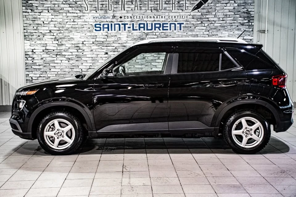 2023 Hyundai Venue - Image 14 of 20