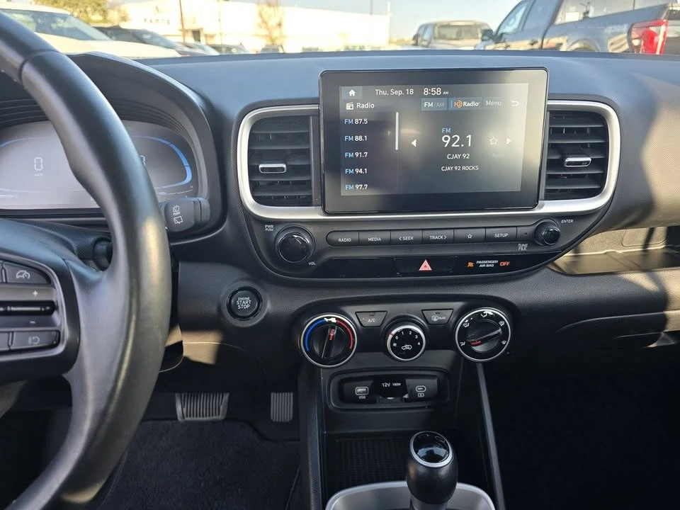 2023 Hyundai Venue - Image 12 of 15