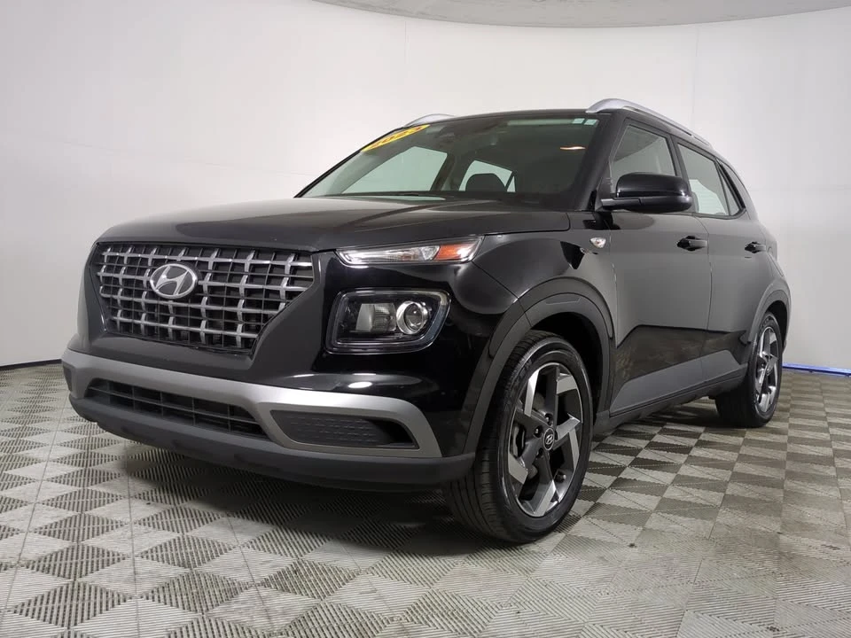 2023 Hyundai Venue - Image 6 of 13