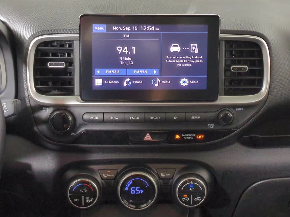 2023 Hyundai Venue - Image 12 of 13