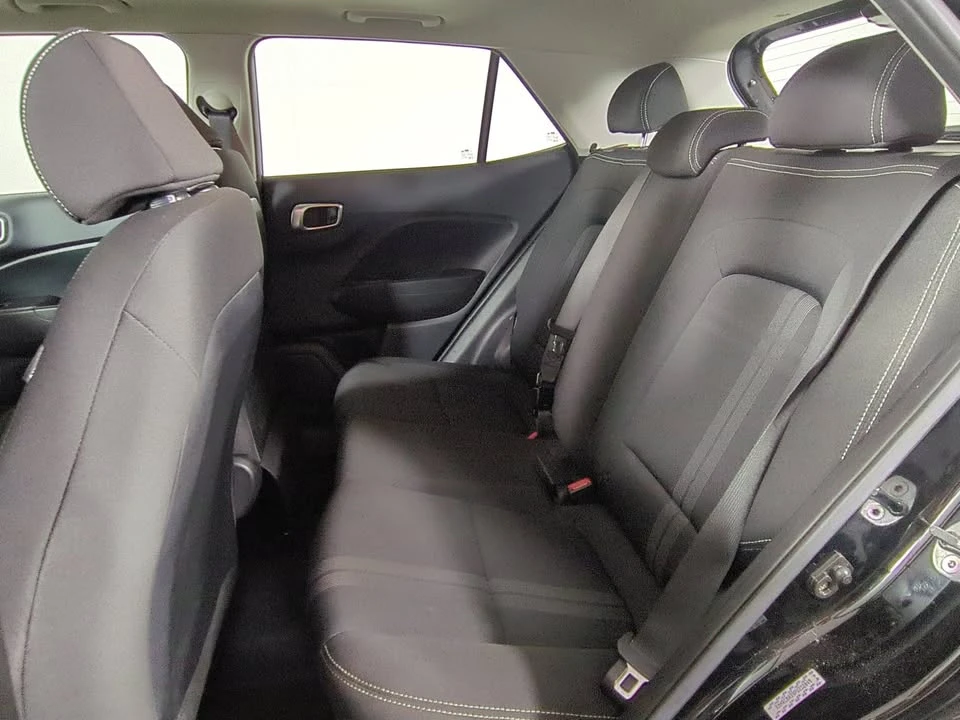 2023 Hyundai Venue - Image 8 of 13