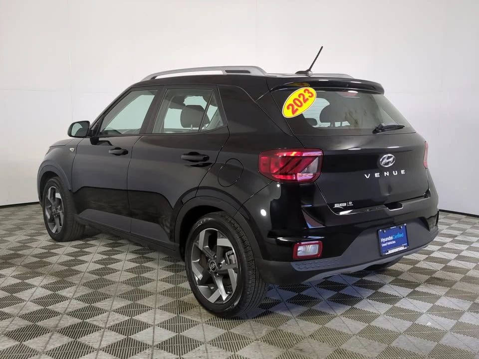2023 Hyundai Venue - Image 4 of 13