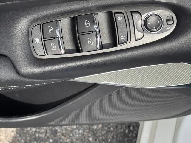 2023 Infiniti Q50 - Image 16 of 21