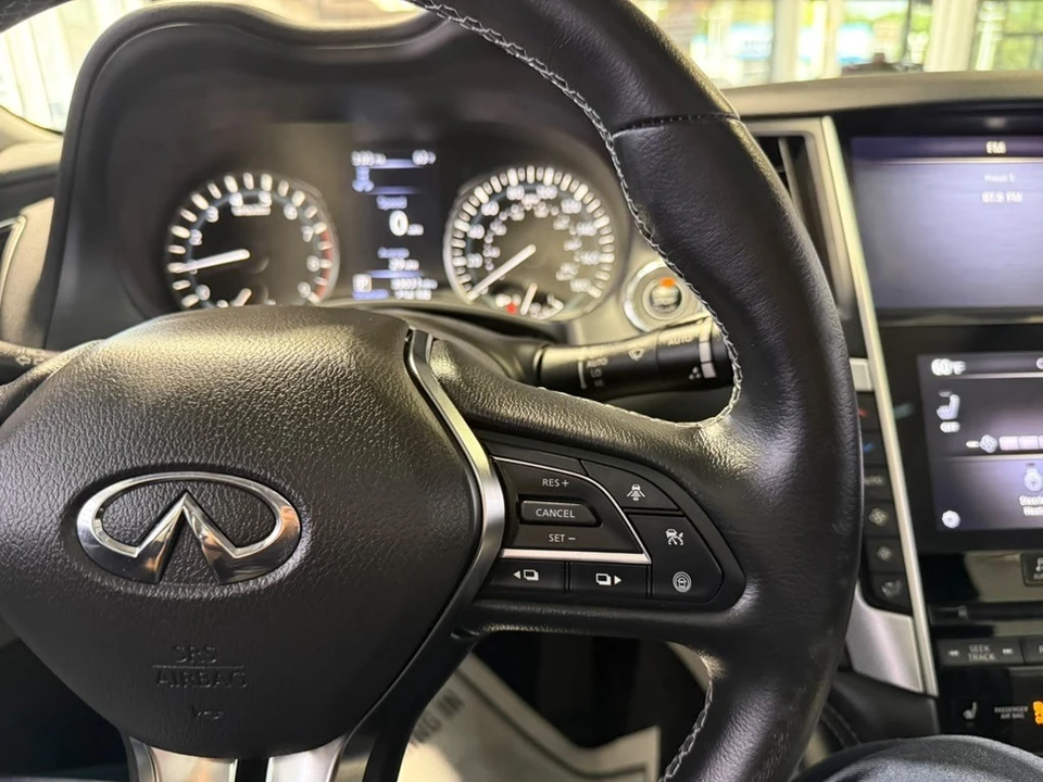 2023 Infiniti Q50 - Image 10 of 31