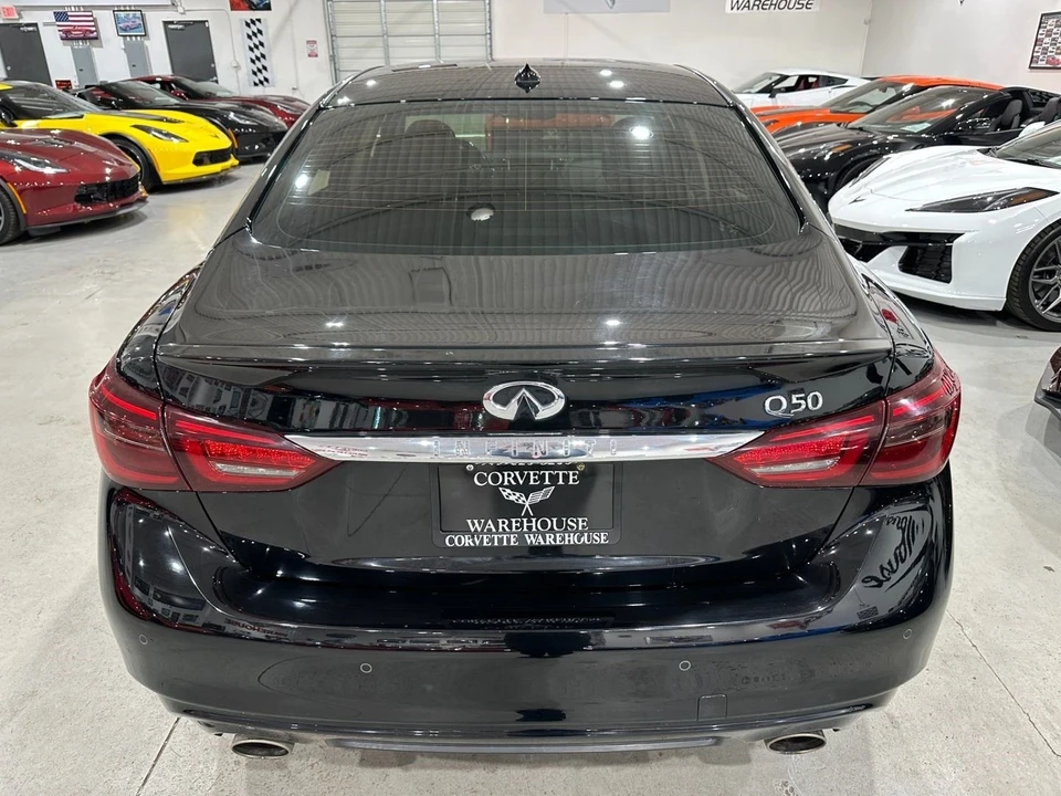 2023 Infiniti Q50 - Image 9 of 11
