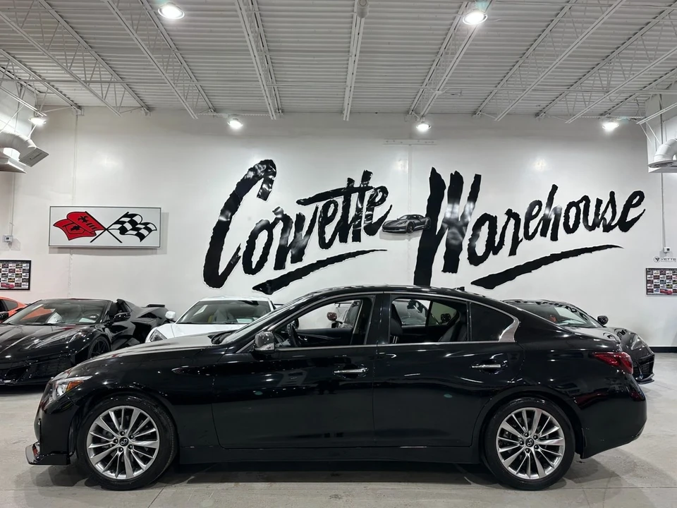 2023 Infiniti Q50 - Image 2 of 10