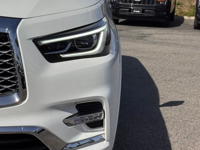 2023 Infiniti QX80 - Image 8 of 21