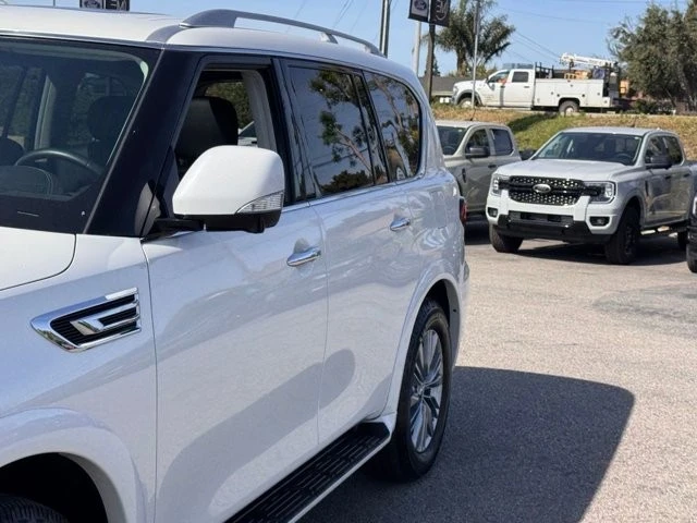 2023 Infiniti QX80 - Image 9 of 21