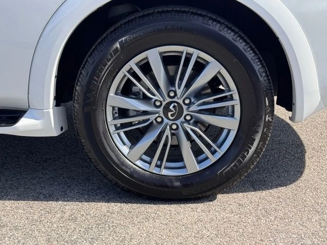 2023 Infiniti QX80 - Image 15 of 21