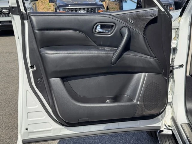 2023 Infiniti QX80 - Image 16 of 21