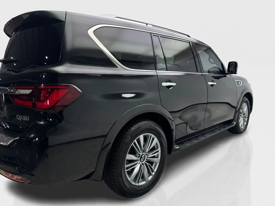 2023 Infiniti QX80 - Image 13 of 21