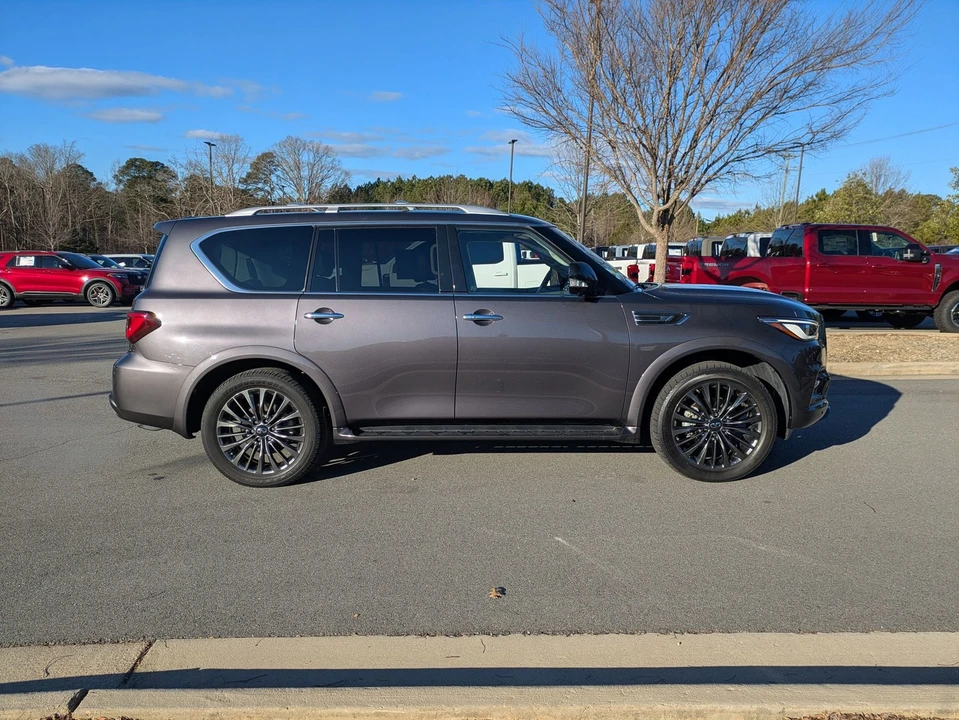 2023 Infiniti QX80 - Image 3 of 12