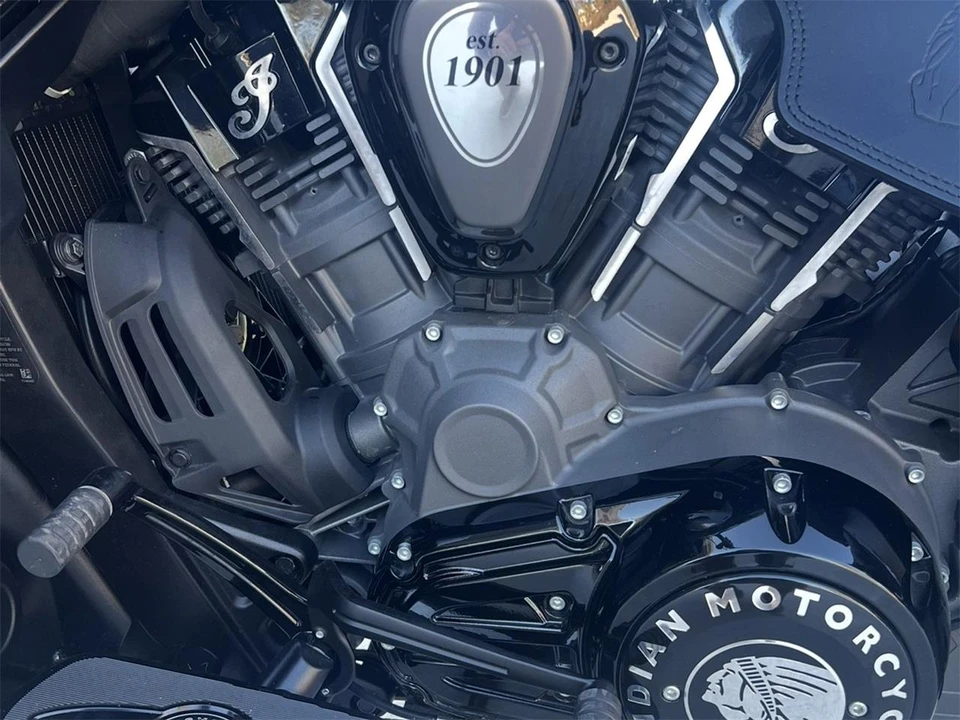 2023 Indian Chief - Image 3 of 18