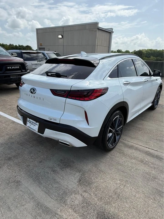 2023 Infiniti QX50/QX55 2nd Gen - Image 4 of 20