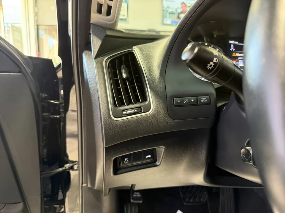 2023 Infiniti Q50 - Image 20 of 31