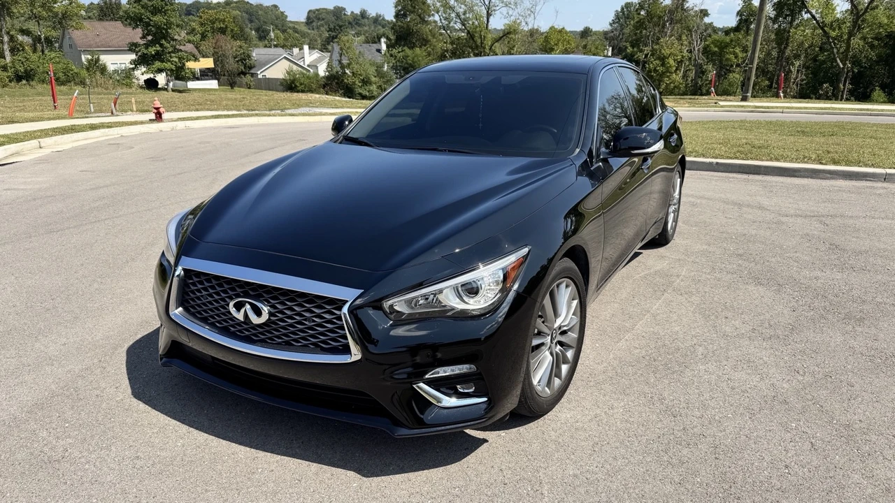 2023 Infiniti Q50 - Image 8 of 20