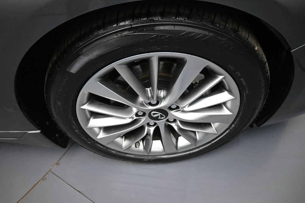 2023 Infiniti Q50 - Image 13 of 31