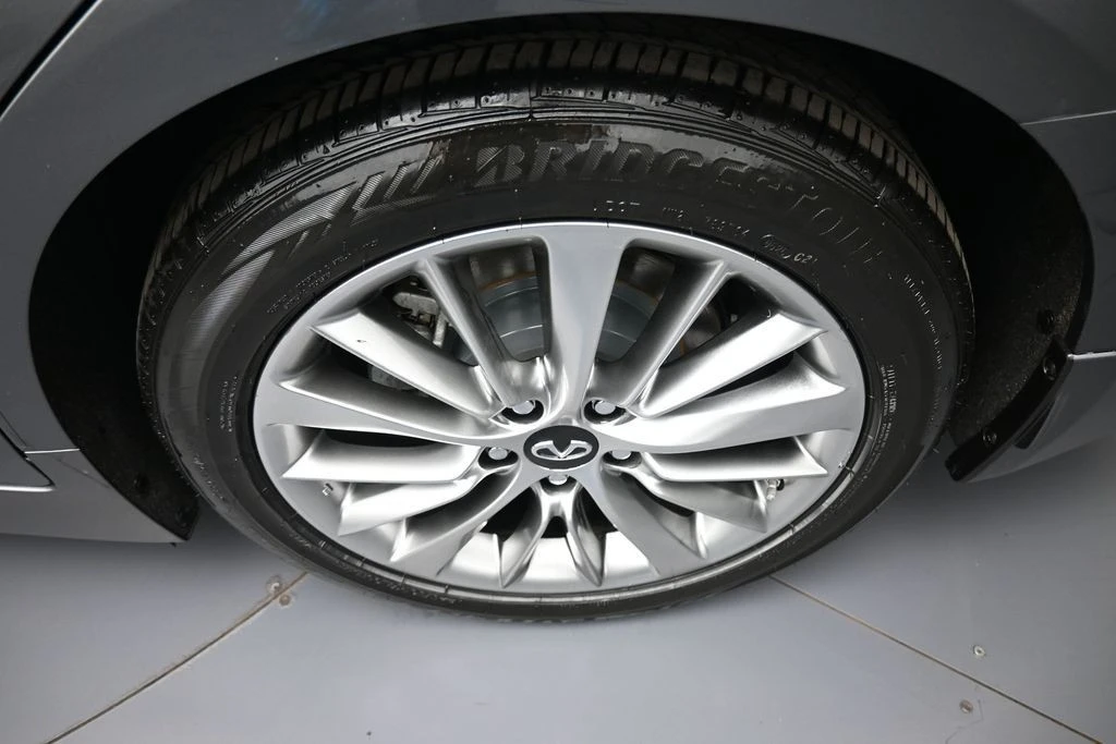 2023 Infiniti Q50 - Image 15 of 31