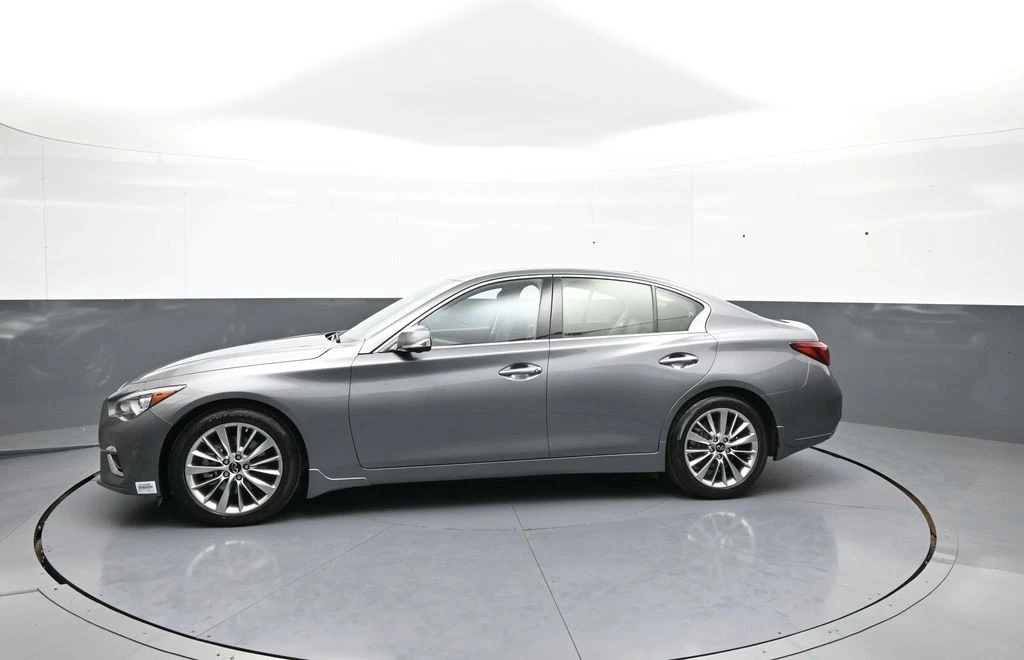 2023 Infiniti Q50 - Image 9 of 31
